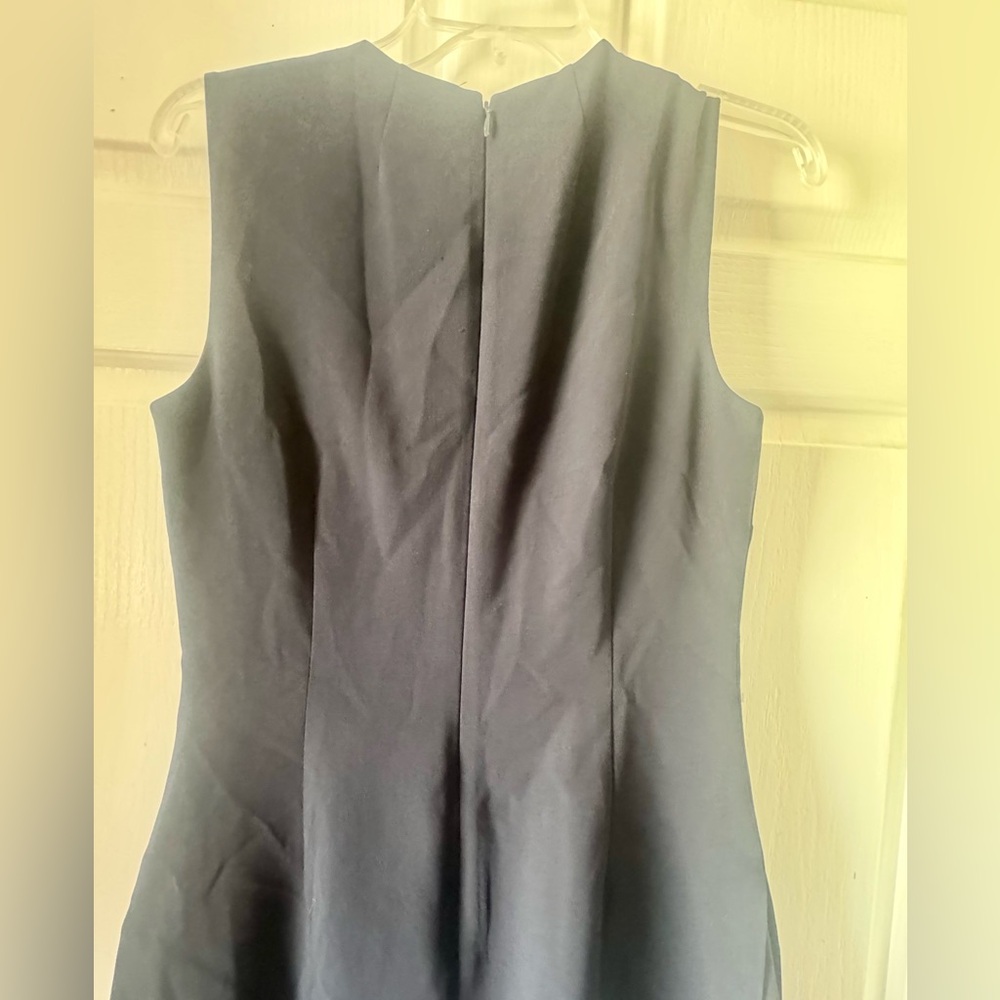 THEORY Malkan Admiral Crepe Sleeveless Sheath Dress - Picture 6 of 9